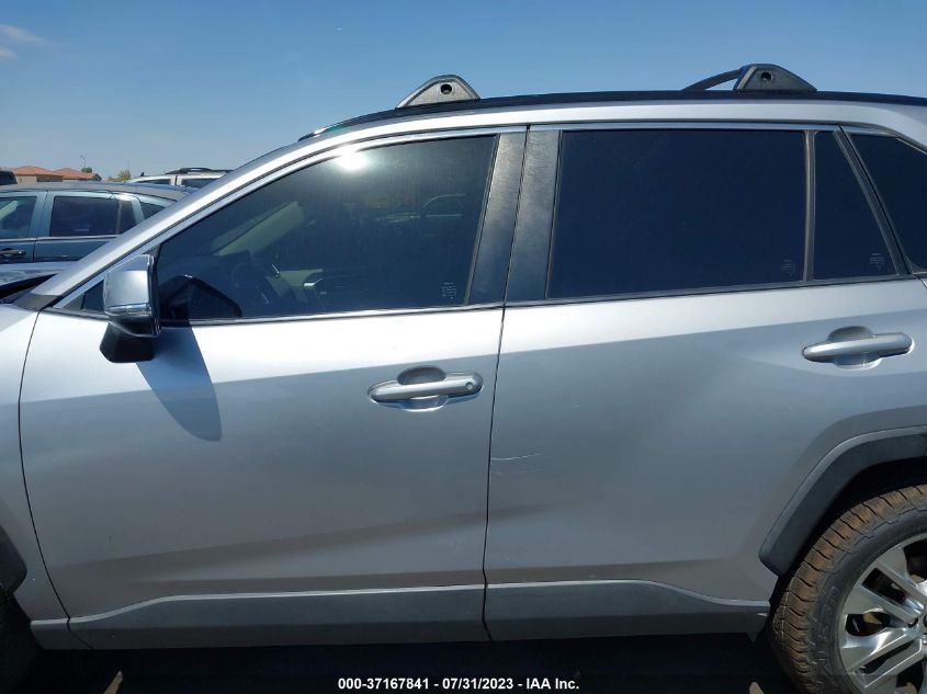 2019 TOYOTA RAV4 XLE PREMIUM - JTMC1RFV4KD508517