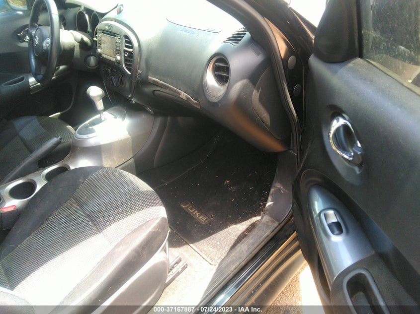 VIN JN8AF5MV8HT751741 2017 NISSAN JUKE S