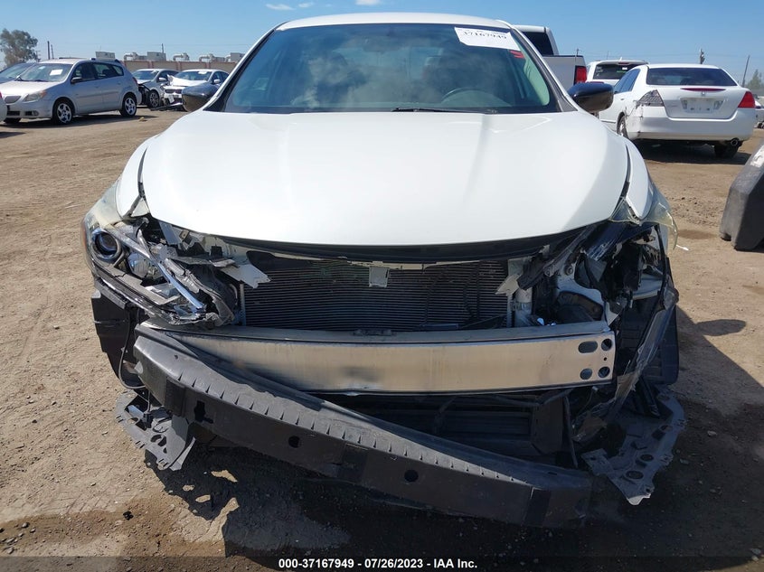 VIN 1N4AL3AP0HC204208 2017 NISSAN ALTIMA 2.5 SR