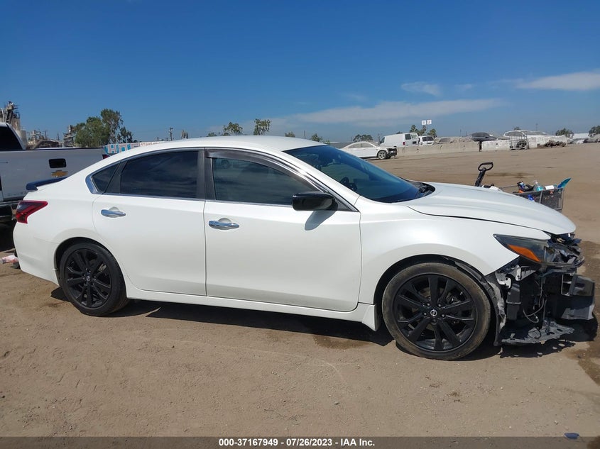 VIN 1N4AL3AP0HC204208 2017 NISSAN ALTIMA 2.5 SR