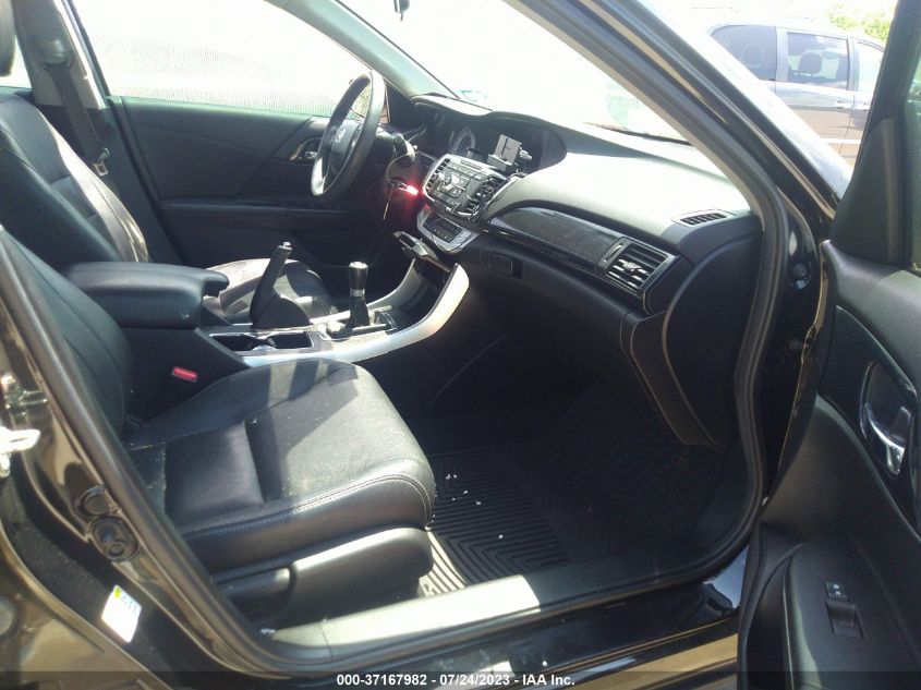 2015 HONDA ACCORD SEDAN SPORT - 1HGCR2E54FA186035