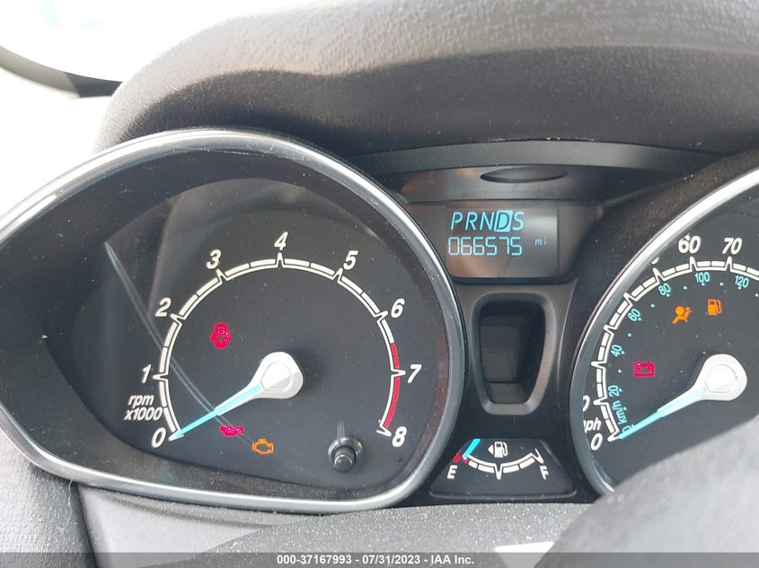 VIN 3FADP4BJ3JM108644 2018 FORD FIESTA SE