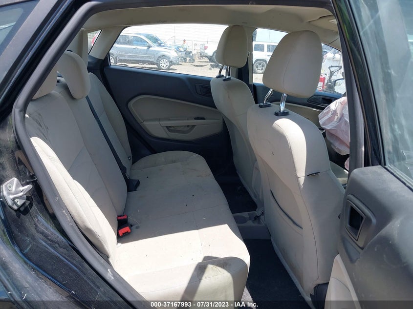 VIN 3FADP4BJ3JM108644 2018 FORD FIESTA SE