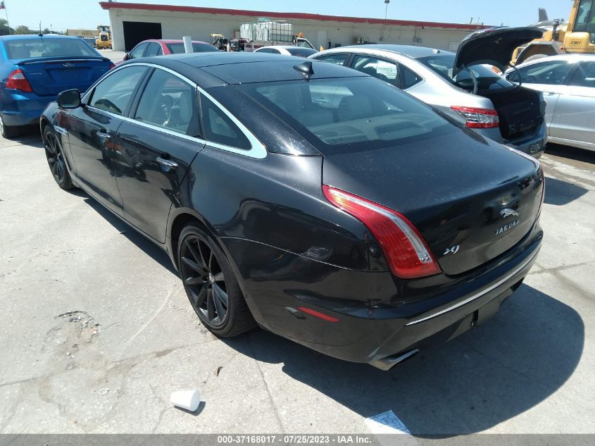 2013 JAGUAR XJ - SAJWA1C78D8V42784