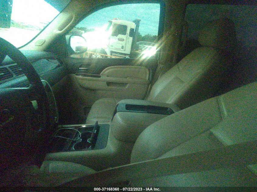 2013 GMC YUKON DENALI - 1GKS1EEF6DR337780