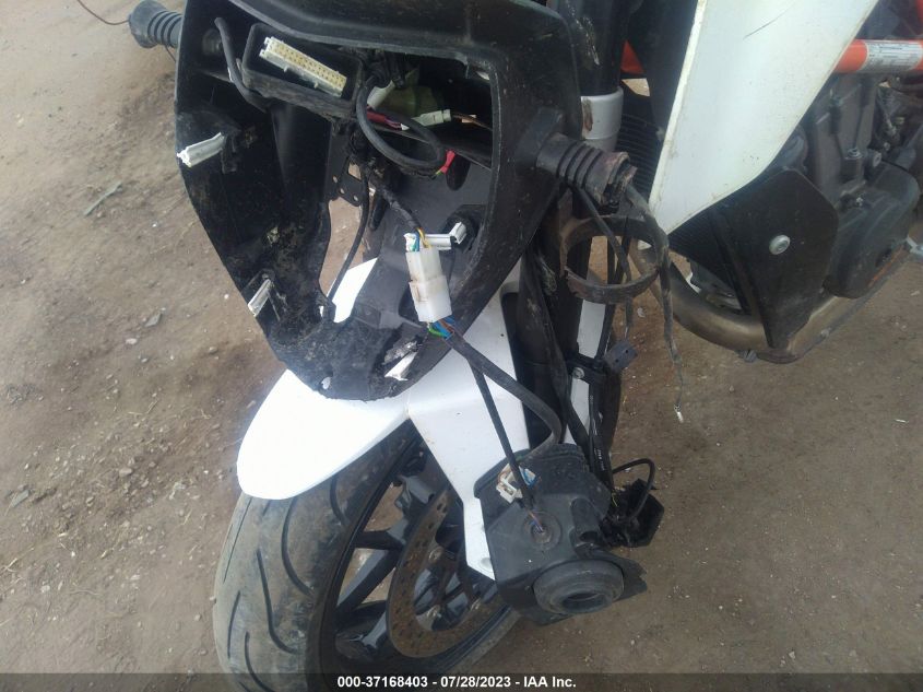 2014 KTM 690 DUKE VBKLDT404EM762761