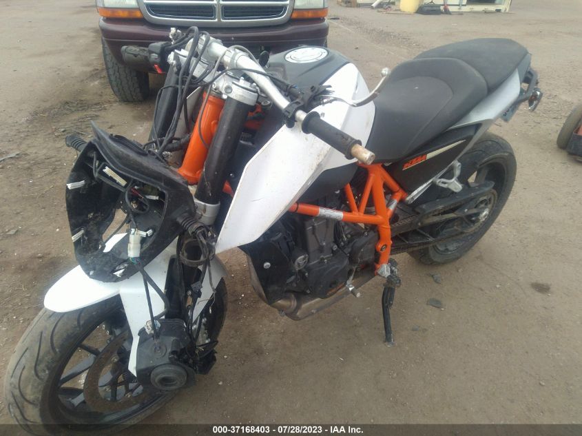 2014 KTM 690 DUKE VBKLDT404EM762761