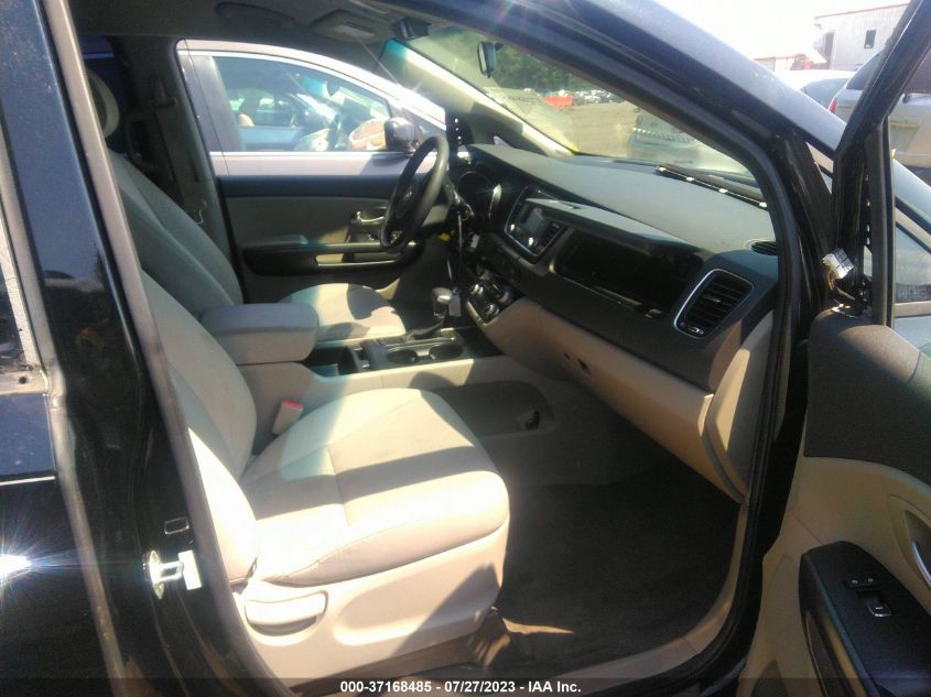 2017 KIA SEDONA L - KNDMA5C10H6257653