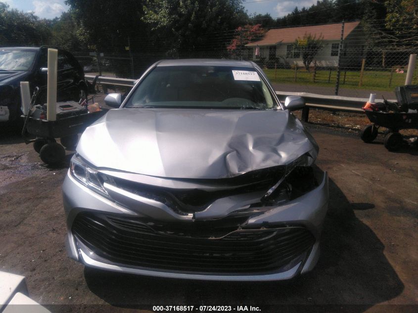 2018 TOYOTA CAMRY LE/SE/XLE/L - 4T1B11HK7JU672676
