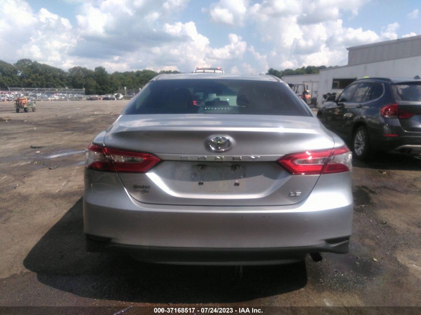 2018 TOYOTA CAMRY LE/SE/XLE/L - 4T1B11HK7JU672676