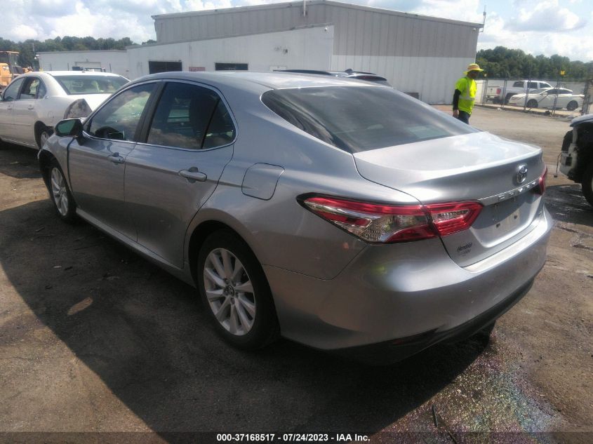 2018 TOYOTA CAMRY LE/SE/XLE/L - 4T1B11HK7JU672676