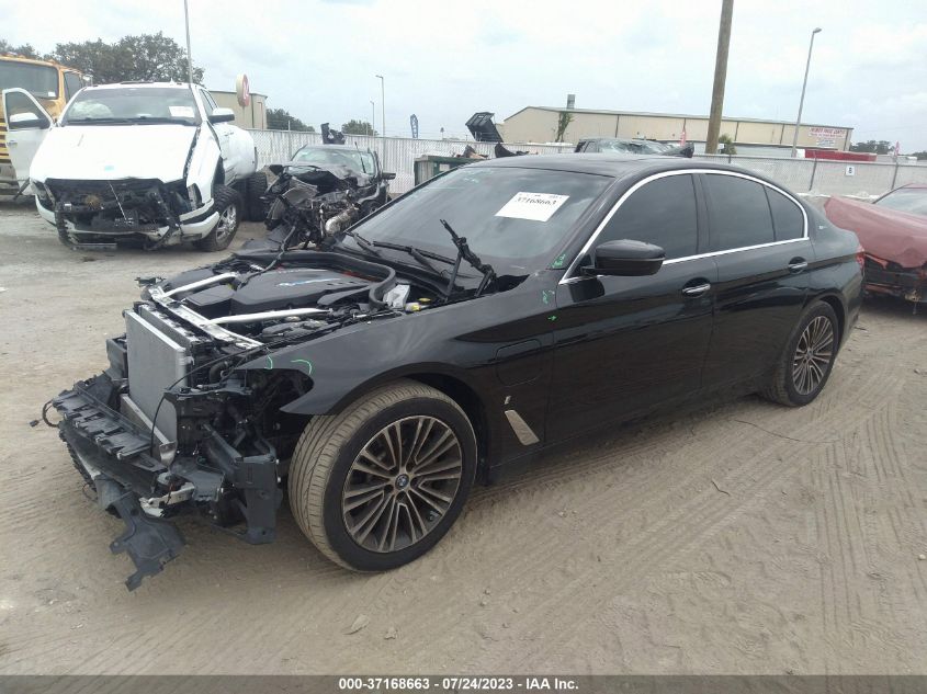 2018 BMW 5 SERIES 530E IPERFORMANCE - WBAJA9C58JB251574