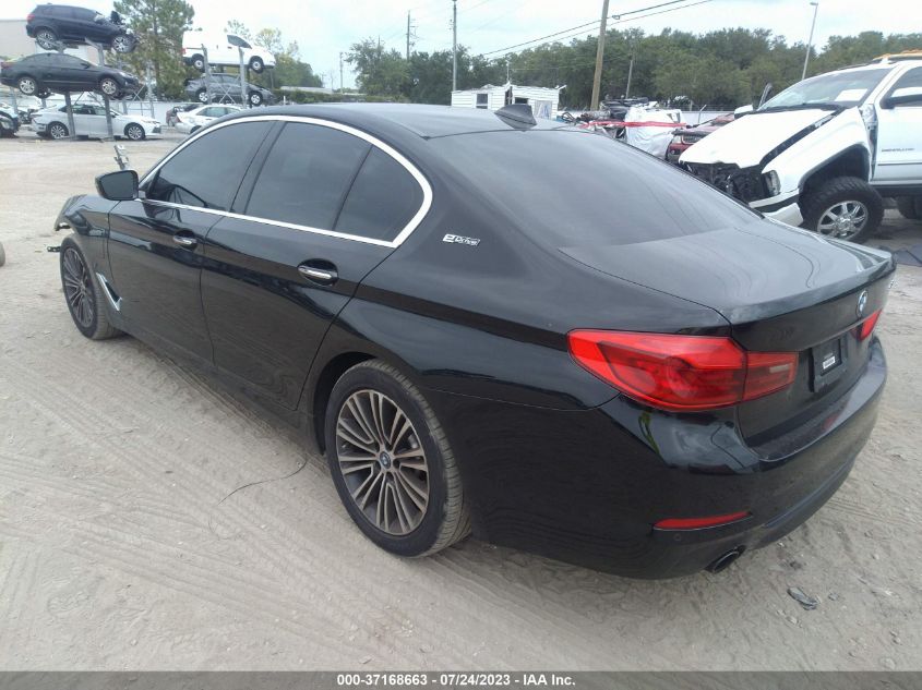 2018 BMW 5 SERIES 530E IPERFORMANCE - WBAJA9C58JB251574