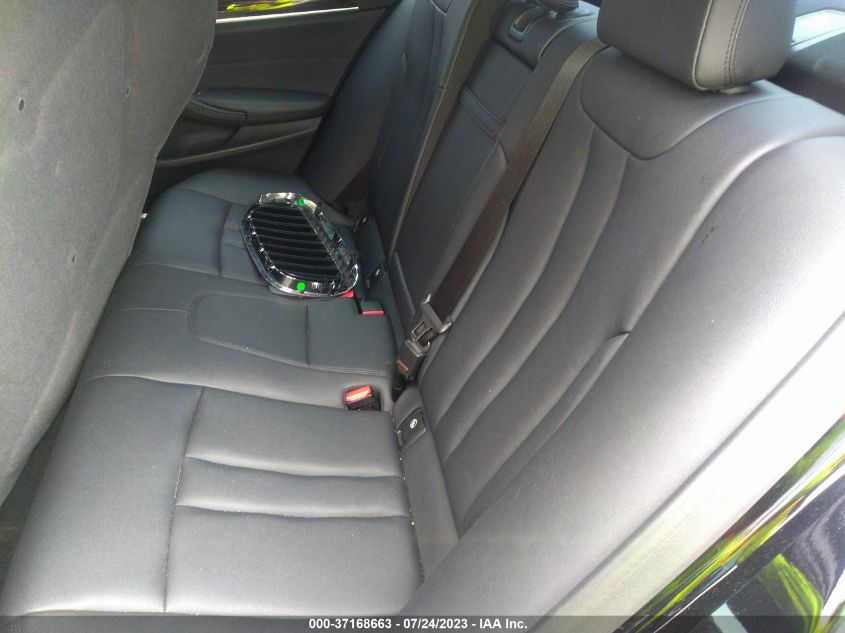 2018 BMW 5 SERIES 530E IPERFORMANCE - WBAJA9C58JB251574