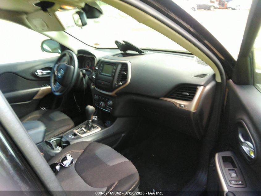 2017 JEEP CHEROKEE LATITUDE - 1C4PJMCB6HW625348