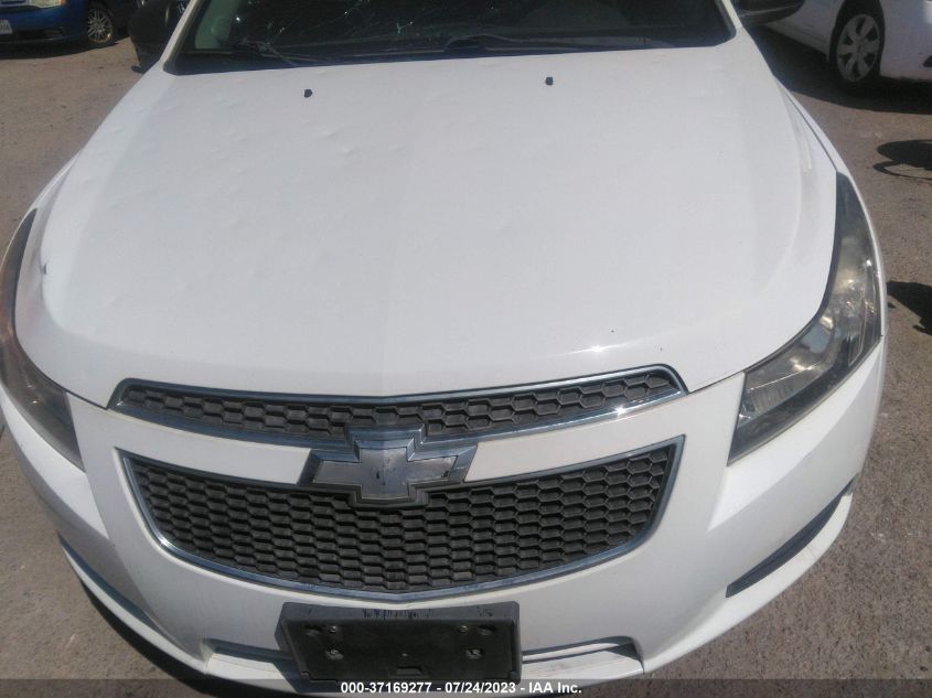 2014 CHEVROLET CRUZE LS - 1G1PA5SHXE7331574