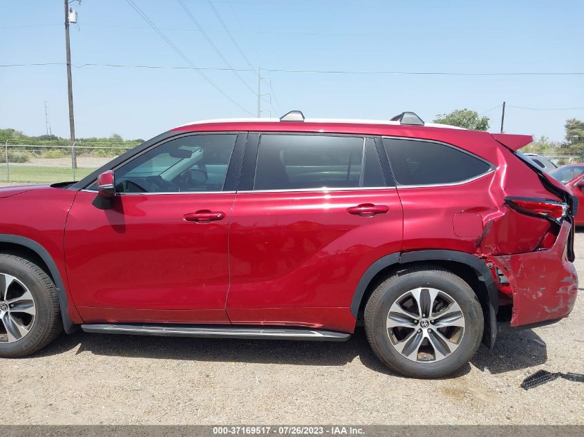 2022 TOYOTA HIGHLANDER XLE - 5TDGZRAH1NS090891