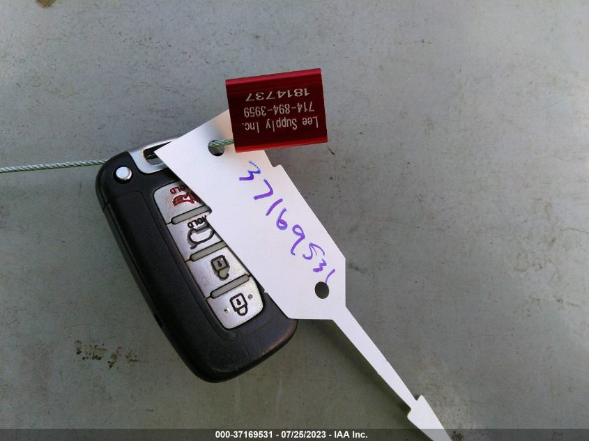 2013 HYUNDAI ELANTRA GT - KMHD35LESDU111193