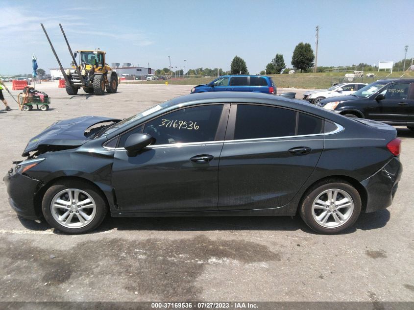 2018 CHEVROLET CRUZE LT - 1G1BE5SM4J7153733