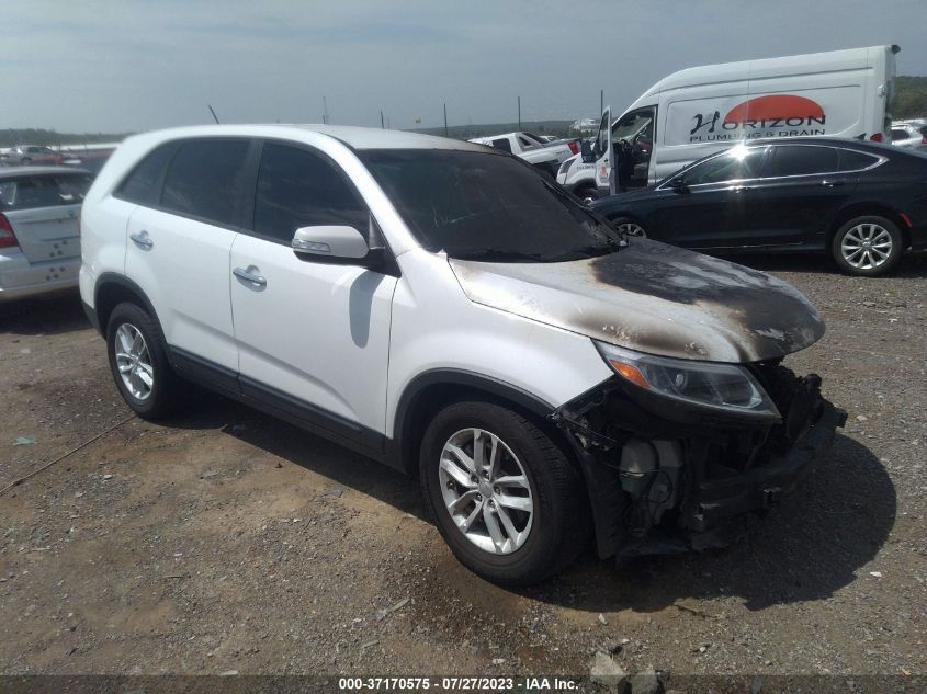 2014 KIA SORENTO LX - 5XYKT3A63EG550492