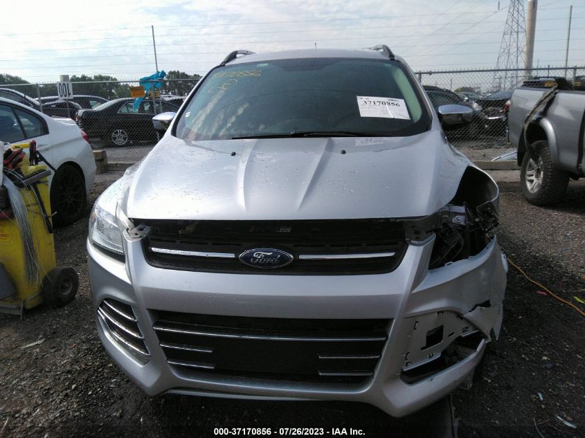 2016 FORD ESCAPE SE - 1FMCU9G96GUB19793