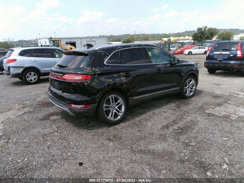 2017 LINCOLN MKC RESERVE - 5LMCJ3D9XHUL68168