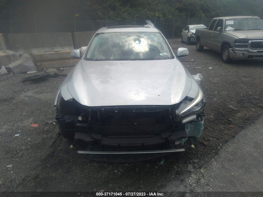 VIN JN1EV7AR8JM437819 2018 INFINITI Q50 3.0T LUXE