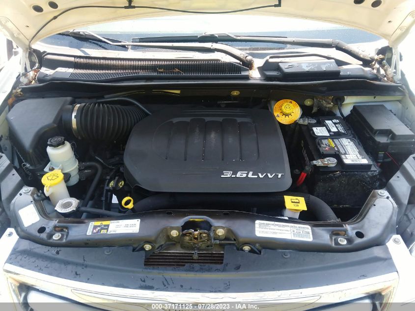 2015 CHRYSLER TOWN & COUNTRY TOURING - 2C4RC1BGXFR628158