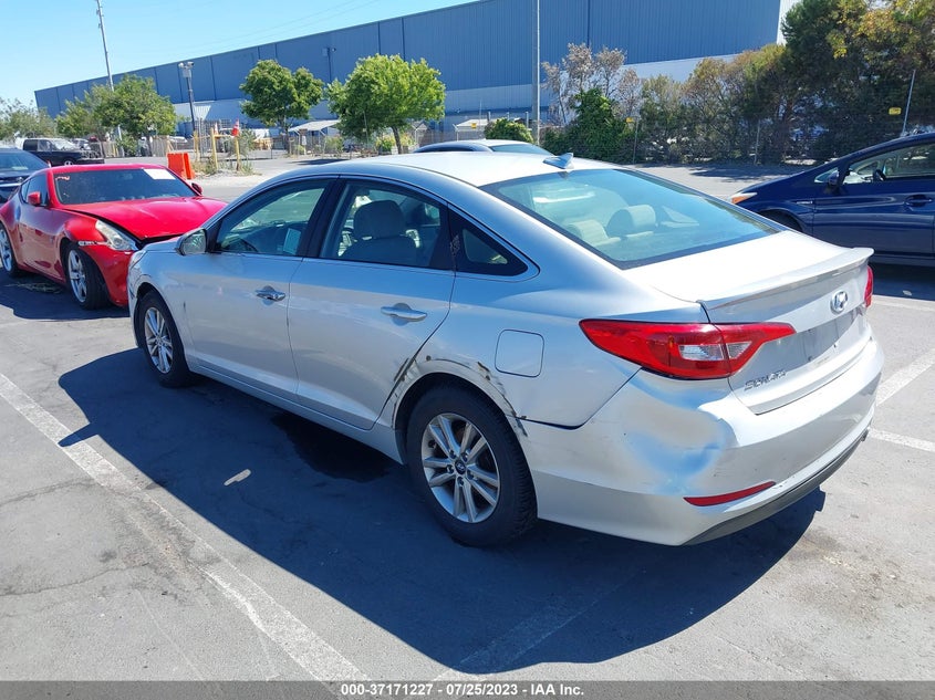 VIN 5NPE24AF5HH527007 2017 HYUNDAI SONATA 2.4L