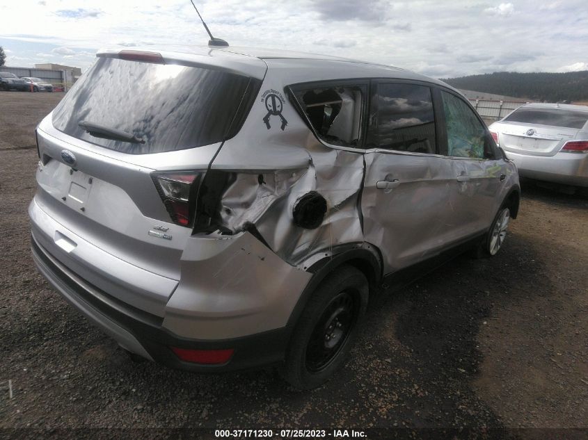 2017 FORD ESCAPE SE - 1FMCU9GD5HUC00001