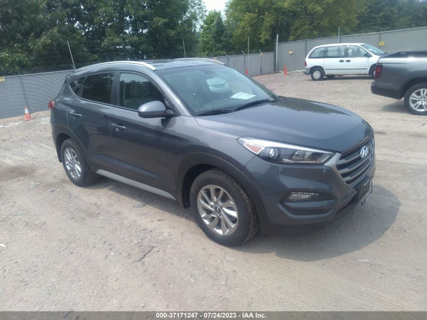 2017 HYUNDAI TUCSON SE - KM8J3CA42HU588336