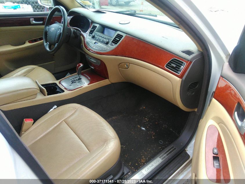 2013 HYUNDAI GENESIS 3.8L - KMHGC4DD5DU239726