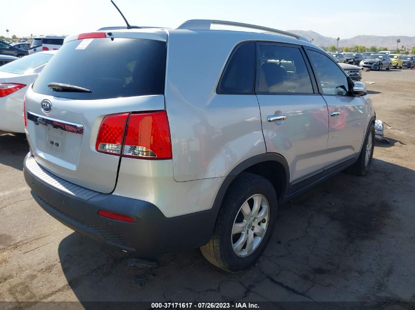 2013 KIA SORENTO LX - 5XYKT4A61DG382856