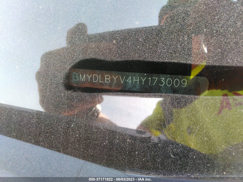 VIN 3MYDLBYV4HY173009 2017 TOYOTA YARIS IA