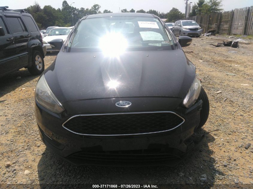 2015 FORD FOCUS SE - 1FADP3K23FL238953