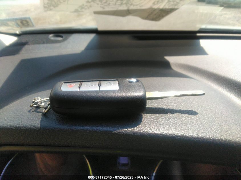 2014 NISSAN ROGUE S - 5N1AT2MT6EC850504