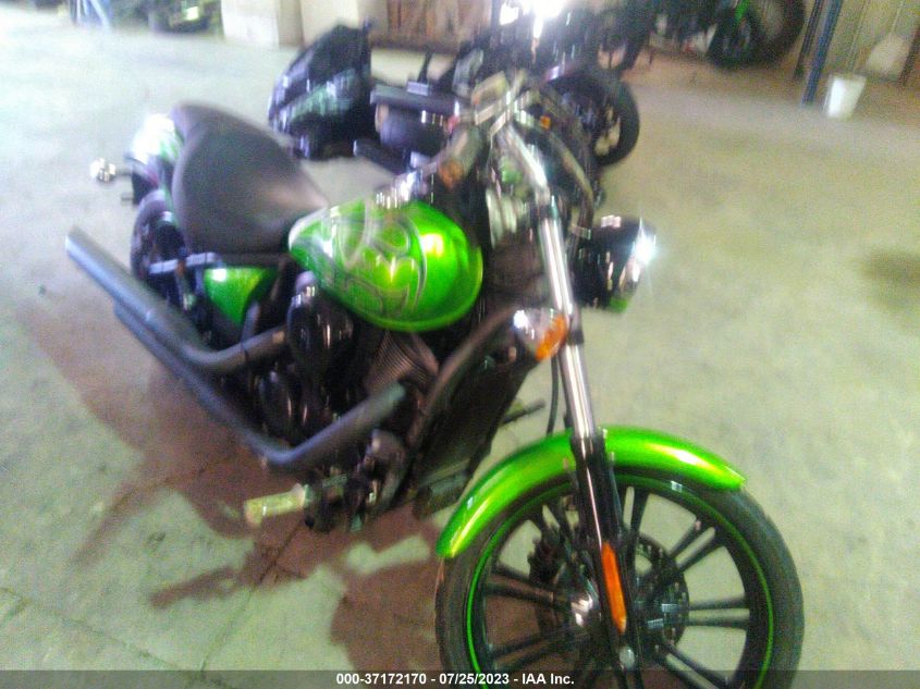 2014 KAWASAKI VN900 C - JKAVN2C12EA057819
