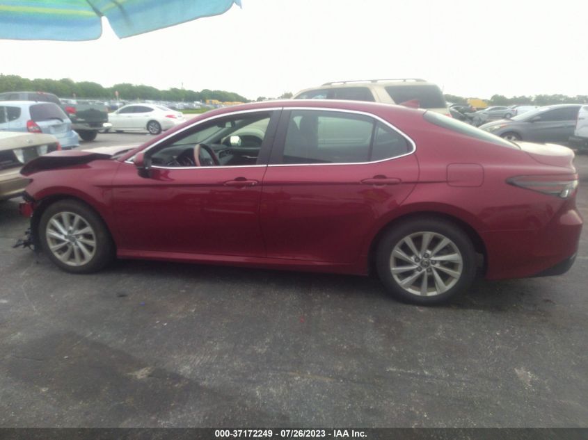 2022 TOYOTA CAMRY LE - 4T1C11AK8NU010089