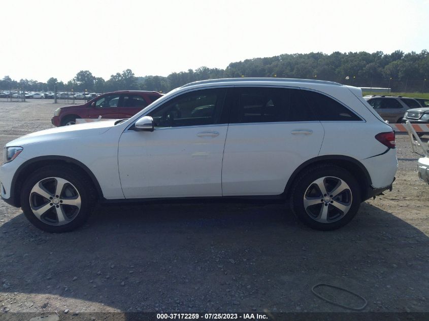 2016 MERCEDES-BENZ GLC GLC 300 - WDC0G4JB9GF090639