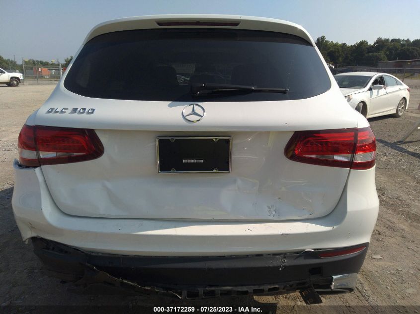 2016 MERCEDES-BENZ GLC GLC 300 - WDC0G4JB9GF090639