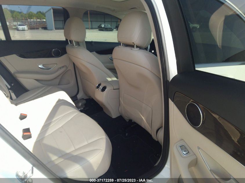 2016 MERCEDES-BENZ GLC GLC 300 - WDC0G4JB9GF090639