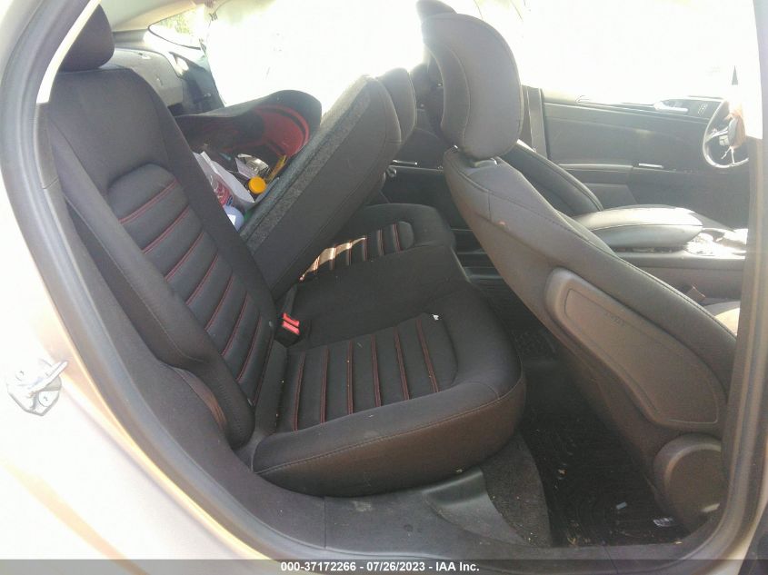 2015 FORD FUSION SE - 3FA6P0T92FR232551