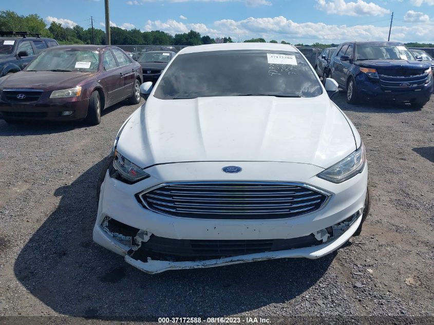 2018 FORD FUSION SE - 3FA6P0H70JR221001