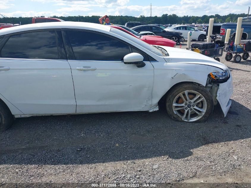 2018 FORD FUSION SE - 3FA6P0H70JR221001