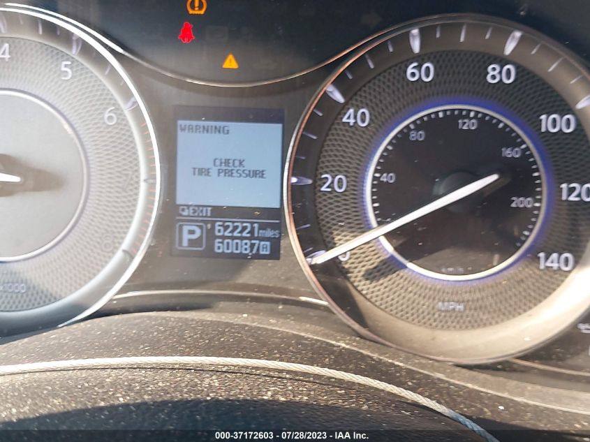 2017 INFINITI QX80 - JN8AZ2NE7H9155781