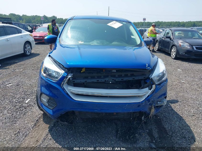 2019 FORD ESCAPE SE - 1FMCU0GD1KUB75679