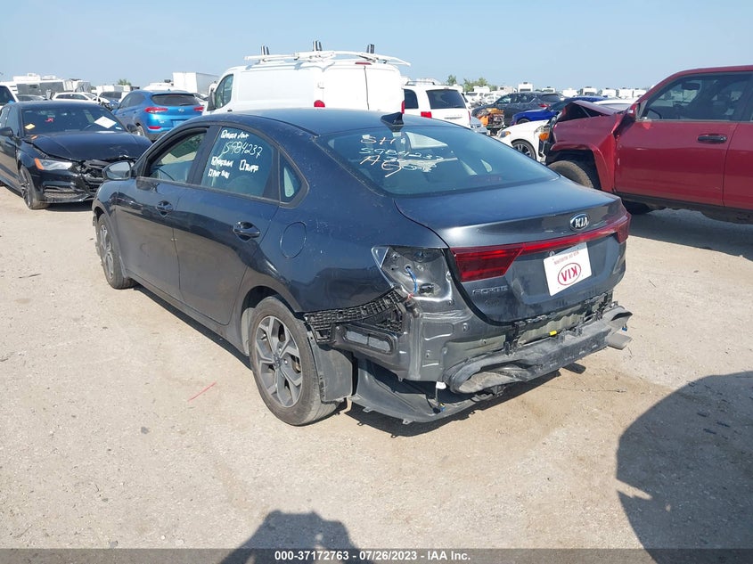 VIN 3KPF24AD2ME312282 2021 KIA FORTE LXS