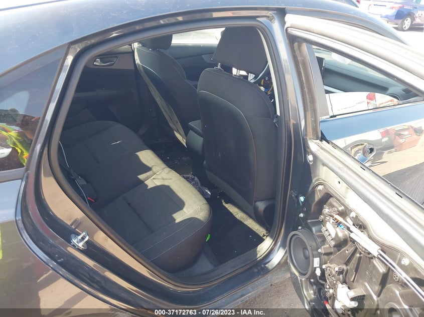 VIN 3KPF24AD2ME312282 2021 KIA FORTE LXS