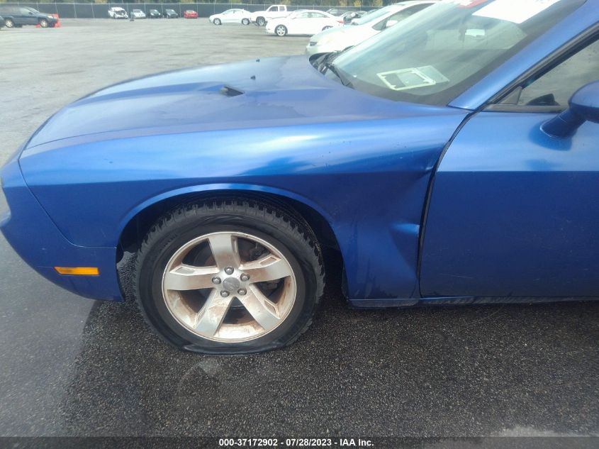 2013 DODGE CHALLENGER SXT - 2C3CDYAG8DH582088
