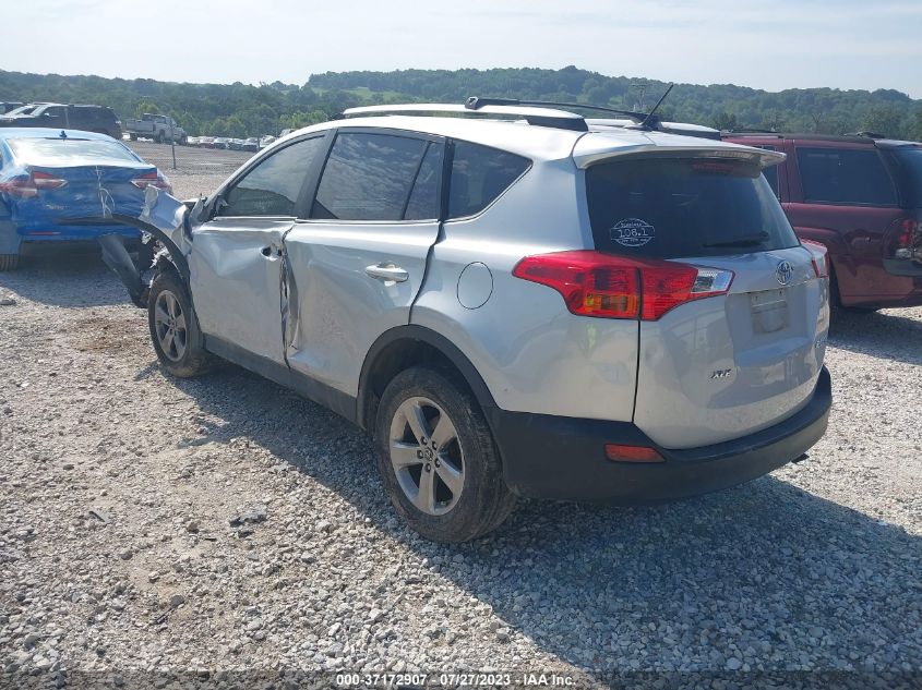 2015 TOYOTA RAV4 XLE - JTMWFREV1FD077818